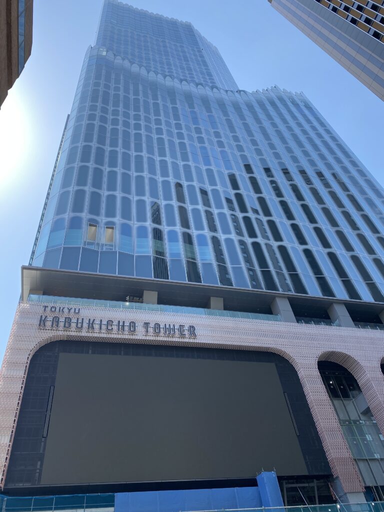 新宿歌舞伎町再開発:高さ225mの超高層ビル・東急歌舞伎町タワー「2023年4月14日開業」│再開発ニュース:東京中心の三大都市圏情報発信